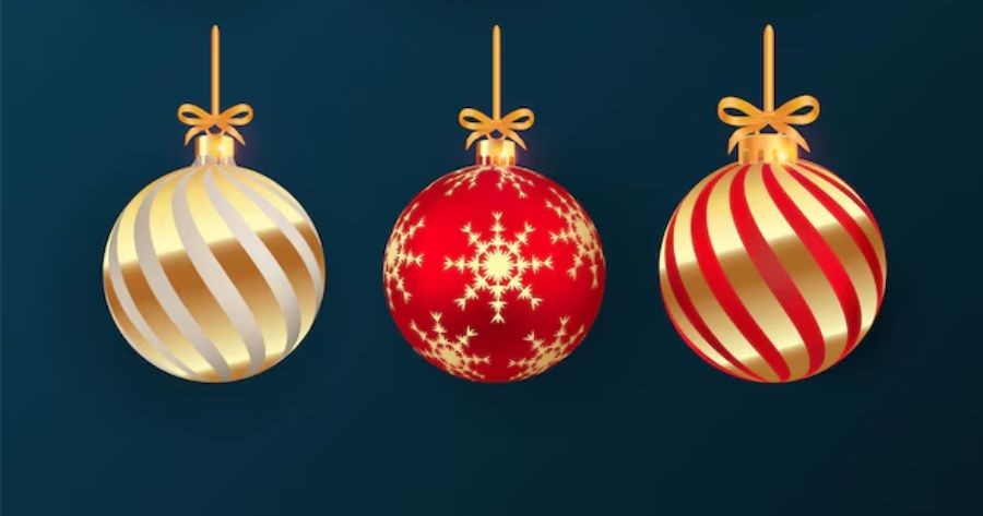 What color of Christmas ball catches your eye first?